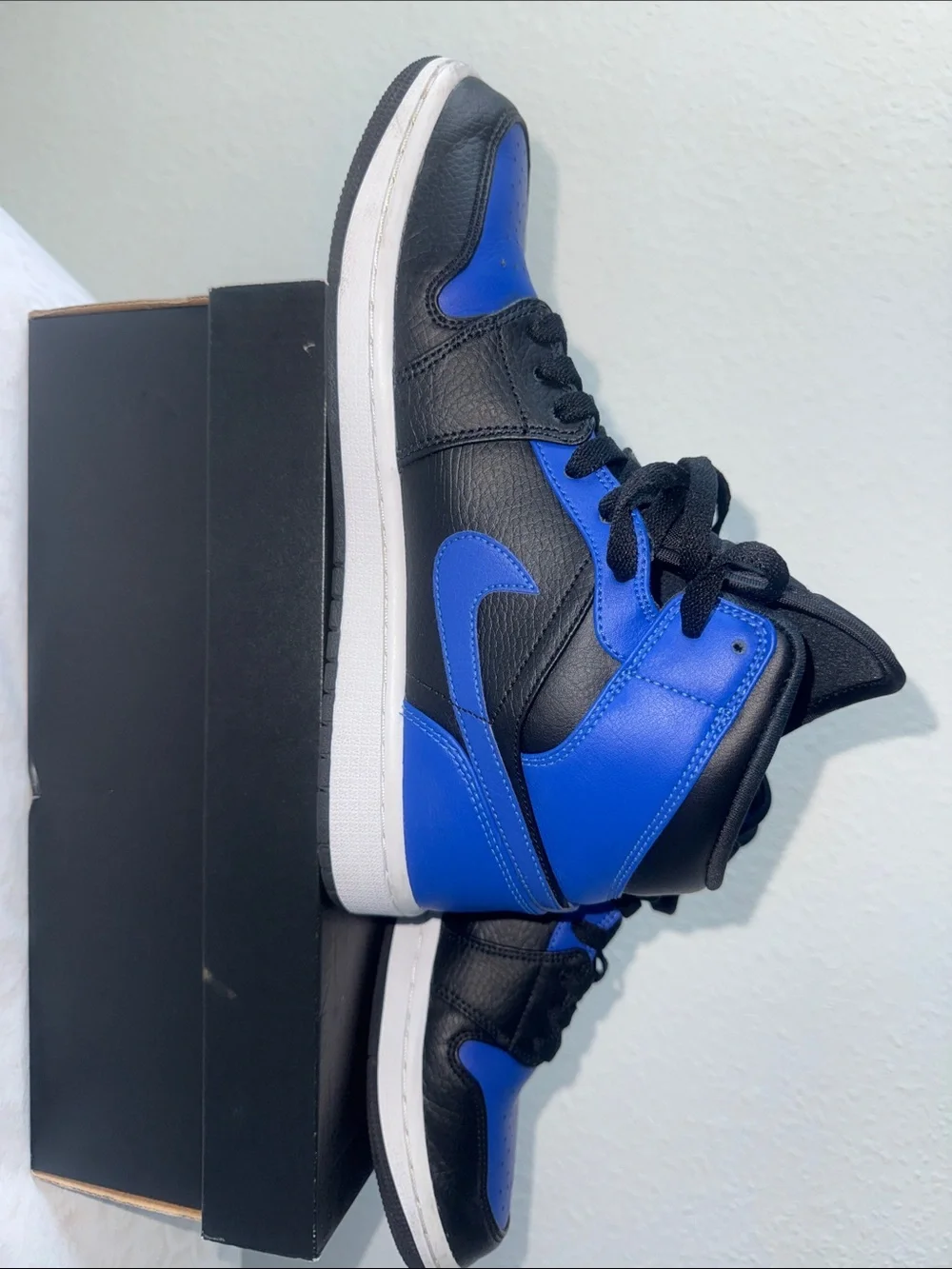 Jordan High Top Sneakers in Black and Blue